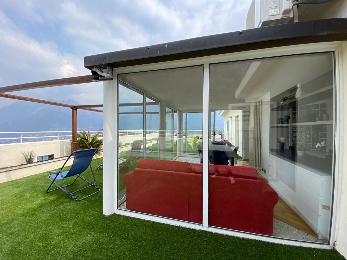 Attico With Big Terrace In Residence With Pool Valbrona Exterior foto